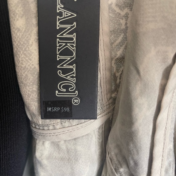 NWT Blank NYC Python Print Fabric Jacket. Stunning! Size M - Picture 6 of 8